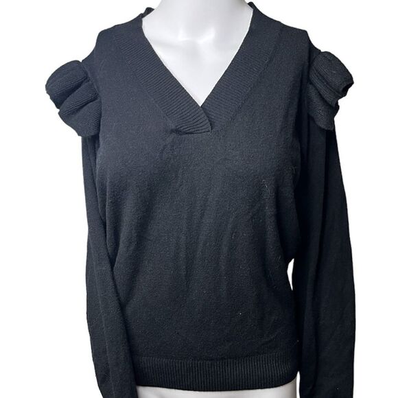 Truth by Republic Ruffle Shoulder V Neck Sweater Black Size Large - Picture 1 of 3